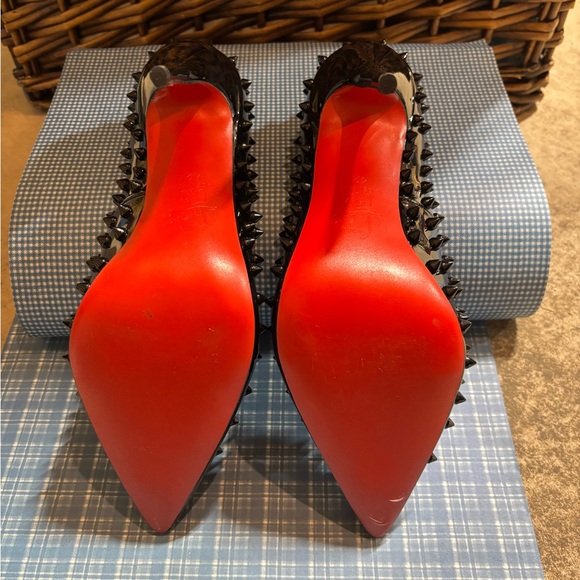 Christian Louboutin Spike Patent Heels - Picture 3 of 14
